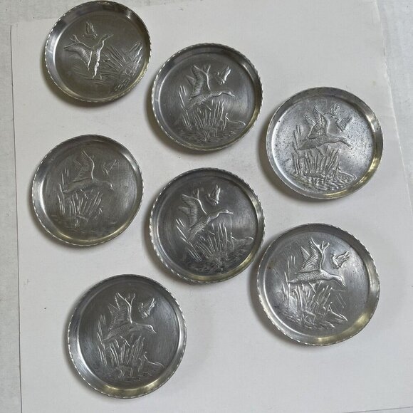 Metal Hand Forged Hammered Aluminum Coaster Mallard Ducks Set of 7 Bird Kitchen - Picture 1 of 12